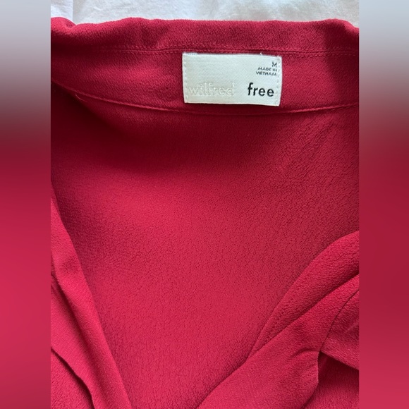 WITH TAGS: Wilfred Free Tie Front Blouse - Reddish - Picture 3 of 4